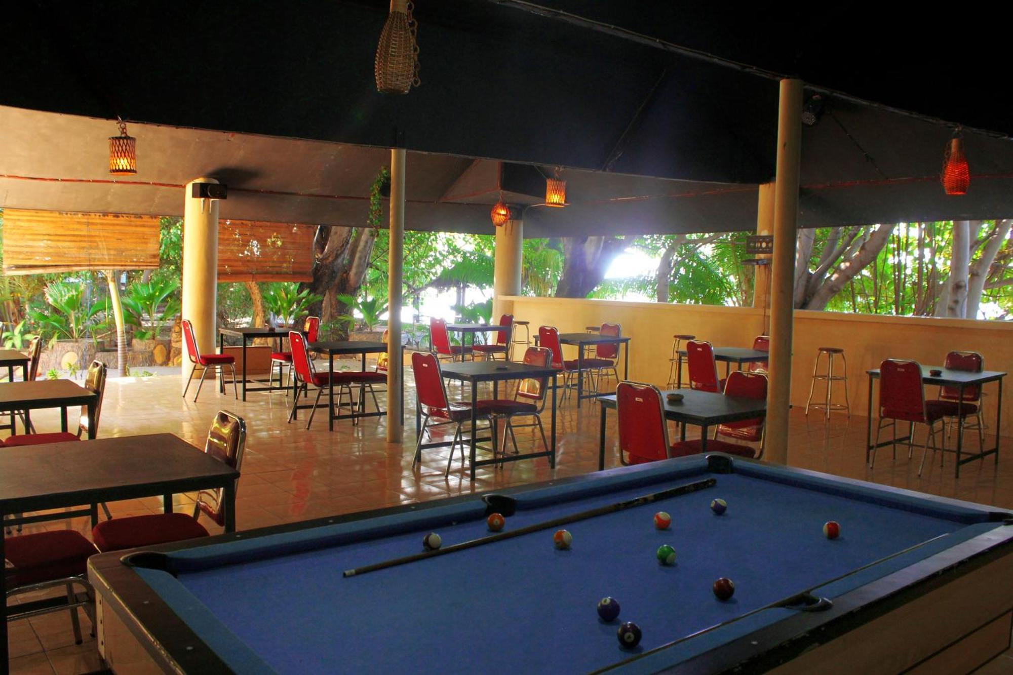 Fx72 Beach Resort Maumere Ngoại thất bức ảnh