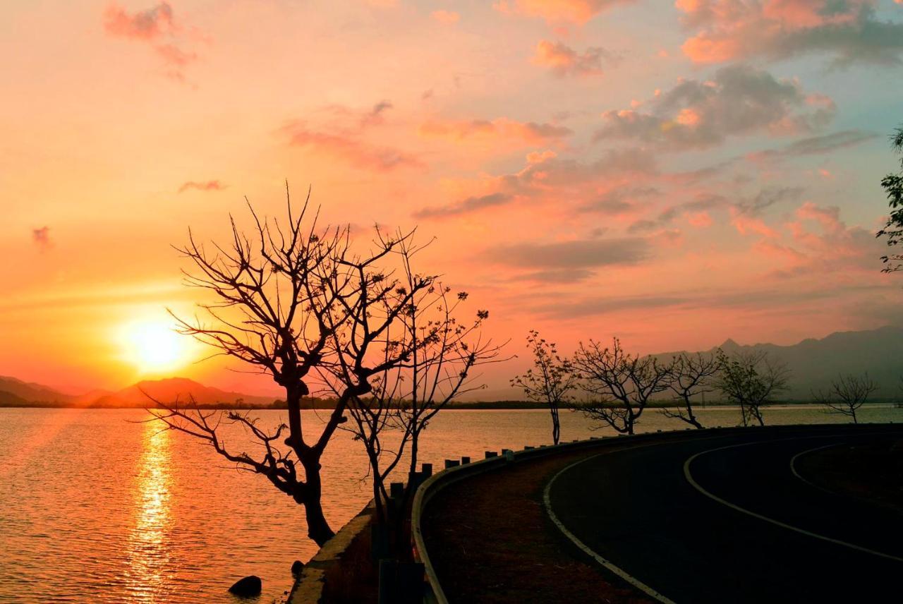 Fx72 Beach Resort Maumere Ngoại thất bức ảnh