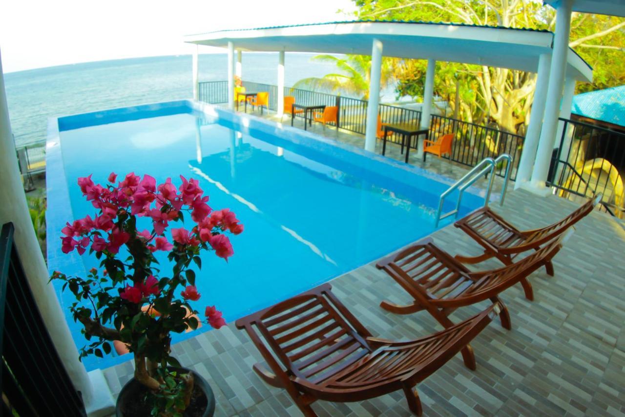 Fx72 Beach Resort Maumere Ngoại thất bức ảnh