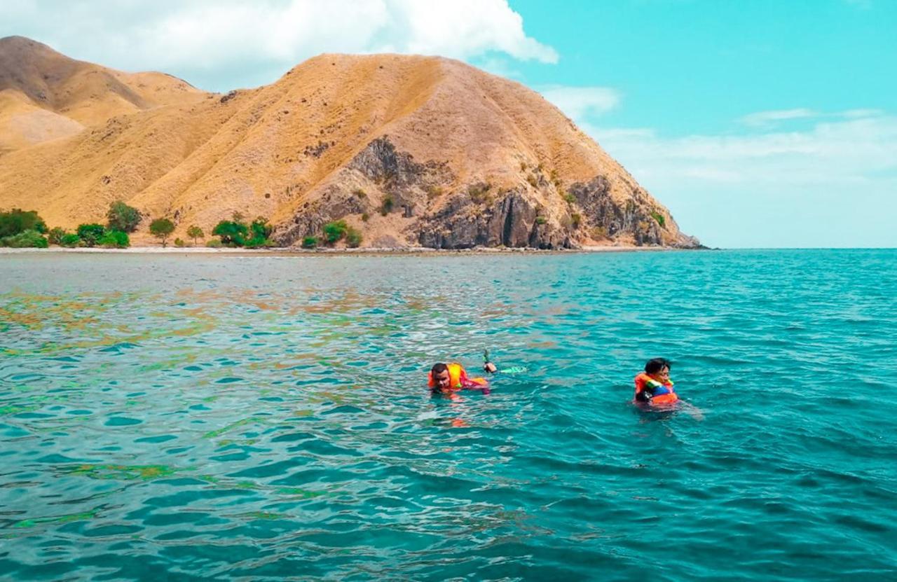 Fx72 Beach Resort Maumere Ngoại thất bức ảnh