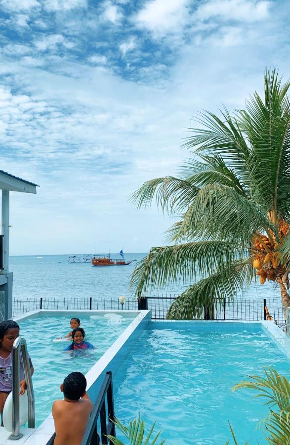 Fx72 Beach Resort Maumere Ngoại thất bức ảnh